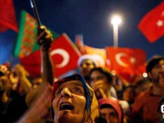 TURSKA UZIVO - PONOVO NEREDI U CELOJ TURSKOJ - Vojnici pucaju na policiju u Ankari, pucnjava i na aerodromu u Antaliji